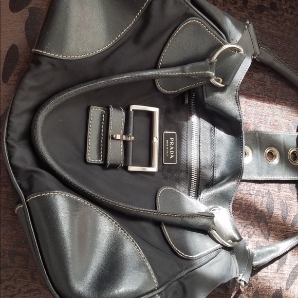 Authentic Prada Purse ๐ - Picture 4 of 6